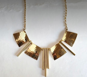 Statement necklace